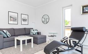 Apartamenty Nowa Flotylla by Renters